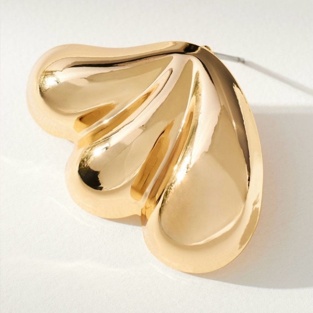 NEW! ANTHROPOLOGIE Fanned Out Post Earrings in Gold